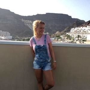 Meet your Posher, Krista